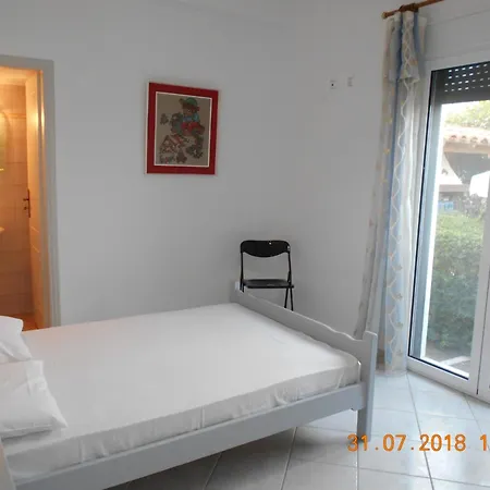 Oyrania -Μαυροβούνι Γυθείου- Σπίτι Με Θέα Ferienhaus