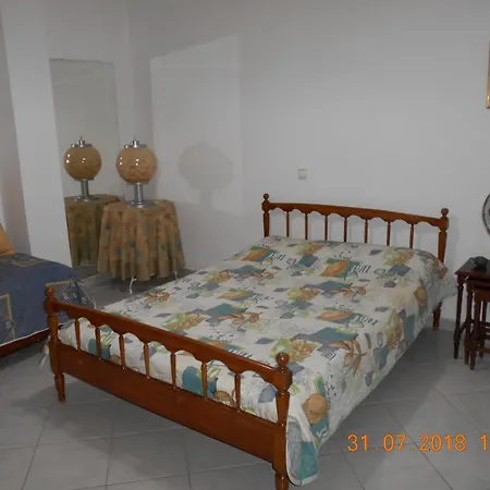 Сasa de vacaciones Oyrania -Μαυροβούνι Γυθείου- Σπίτι Με Θέα