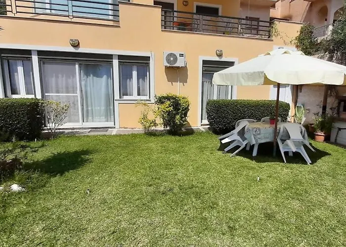 펜션 Oyrania -Μαυροβούνι Γυθείου- Σπίτι Με Θέα